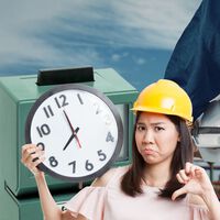 España quiere blindar el registro de jornada, pero Grecia ya muestra el límite: fichar en tiempo real no vale para nada si no hay inspecciones