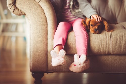 "Siento que mis hijos son invisibles": así es el drama de los hijos de padres maltratadores, y nos lo cuenta una madre 