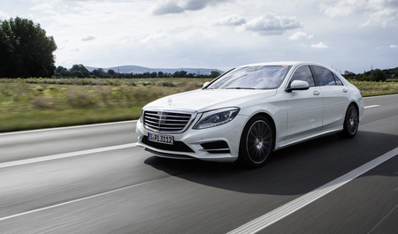 Mercedes-Benz vuelve a los seis cilindros en línea... y lo hace con hibridación de 48v