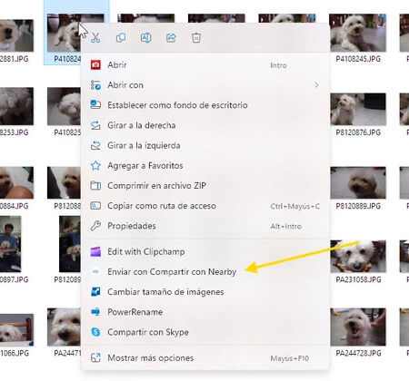 近くの人と共有する