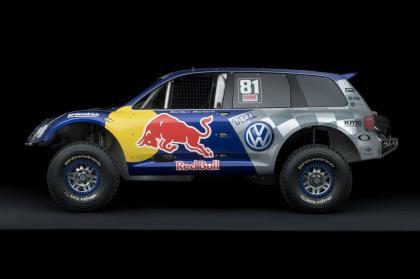 volkswagen-red-bull-baja-race-touareg-tdi-trophy-truck_8.jpg