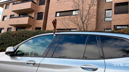 Cuernos Reno Navidad Coche Multa 02