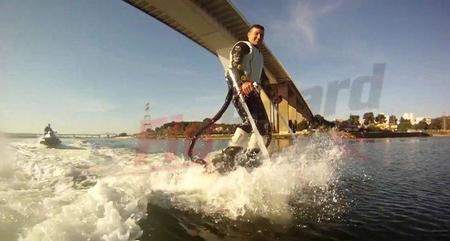 Flyboard, la evolución tecnológica del esquí acuático