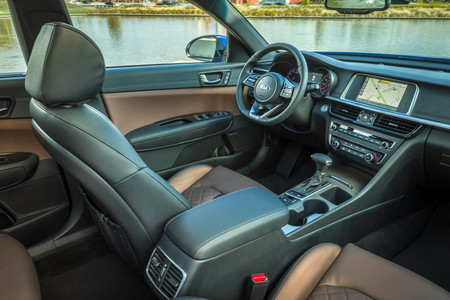 Kia Optima 2019 6