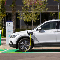 El Volkswagen Tiguan eHybrid ya tiene precio en Alemania: el SUV híbrido enchufable parte de los 42.400 euros