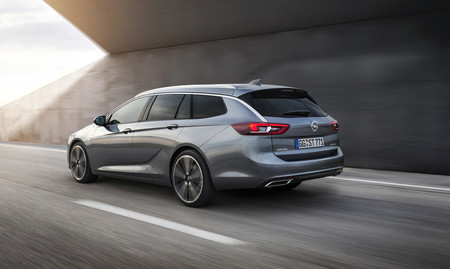 Opel Insignia Sports Tourer 4