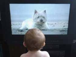 La televisión reduce el dolor en los niños