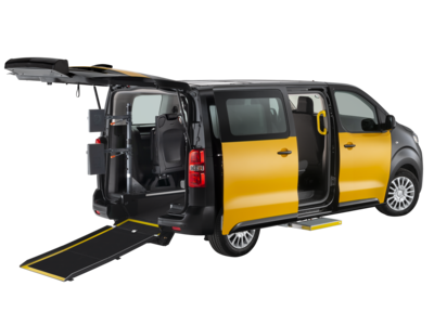 La inclusión en el transporte pasa por que haya más vehículos adaptados 