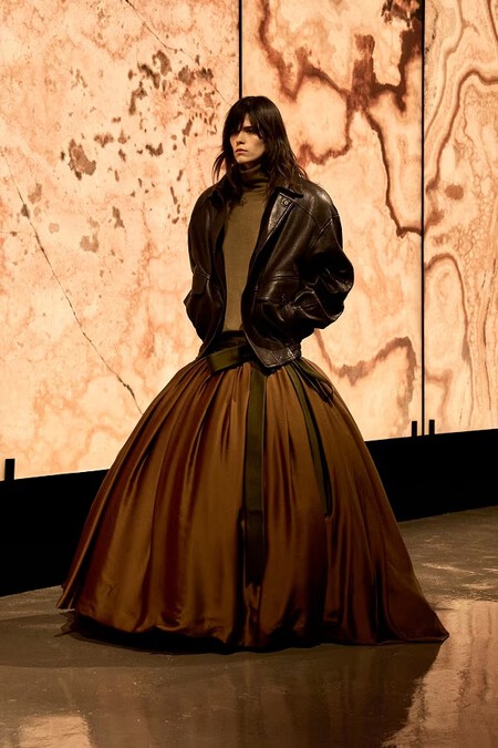 Saint Laurent Ww25 Show Runway 44