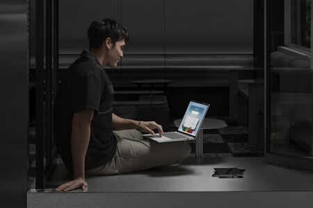 Acer Swift Go 14 Ai Sfg14 I71 T Lifestyle 02