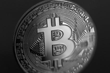 Fin del anonimato y más supervisión: la Unión Europea y Reino Unido preparan una regulación estricta de las criptomonedas