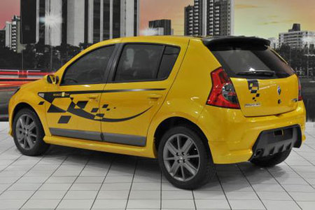 Dacia Sandero F1 Team