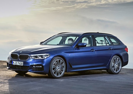 Bmw 5 Series Touring 2018 1024 01
