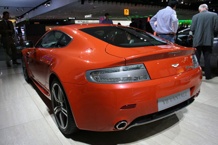 Aston Martin V8 Vantage N400