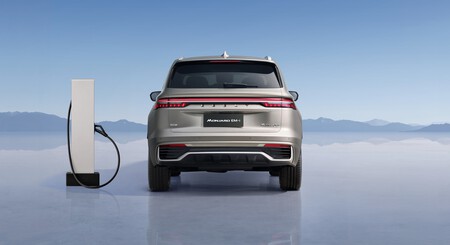 Geely Monjaro Em-i