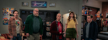 Chuck Lorre, sobre el final de 'Stuart no consigue salvar el universo': "No son drogas, se llama imaginación. Algo que desaparecerá con la llegada de las sitcoms IA"