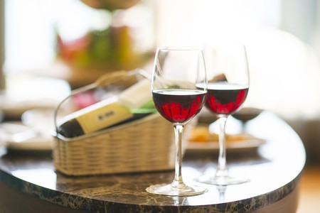 Cómo seleccionar un buen vino con poco presupuesto
