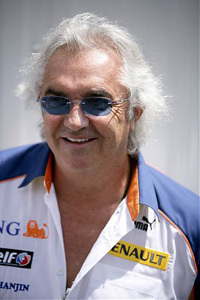 Briatore le dice cuatro verdades a Hamilton