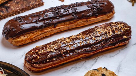 Eclair De Chocolate