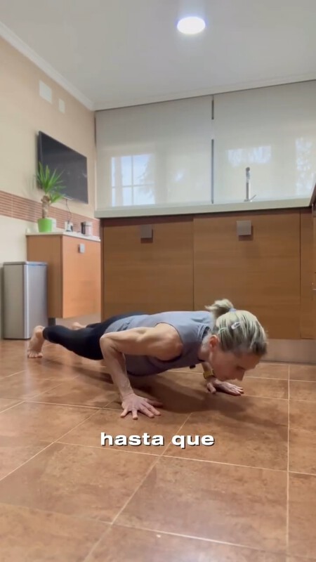 Flexiones contra las alas de murciélago