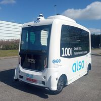 El primer autobús sin conductor de Asturias ya se está probando en carretera. El mismo que se estrenó con un incidente en Madrid