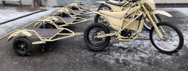 El declive ruso más bestia: de ser el mayor fabricante del mundo de armas a construir motos eléctricas con remolque. 