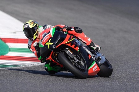 ¡Max Biaggi podría volver a MotoGP! Aprilia quiere que sustituya a Andrea Iannone en los test de Sepang