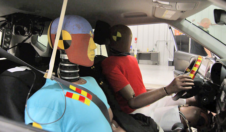 Hyundai crea unos airbags de protección secundaria para colisiones múltiples