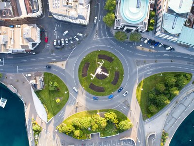 Partidas, turbo, holandesas… ¿seguro que sabes cómo abordar una rotonda?  