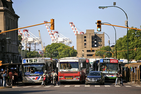 Palabras relacionadas con el transporte que debes saber si viajas a la Argentina