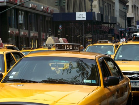 Nueva York Uber Metro Taxi