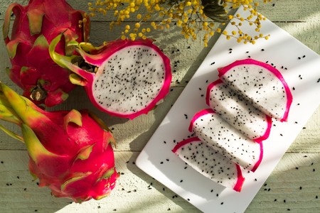 Pitahaya o fruta de dragón: propiedades, beneficios y su uso en la cocina