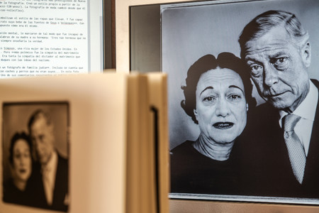 Grandes fotografías de la historia: 'Retrato de los Windsor' de Richard Avedon