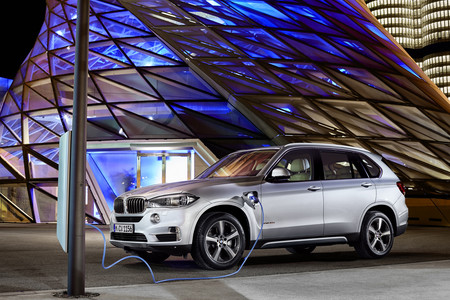 BMW X5 xDrive40e, híbrido enchufable