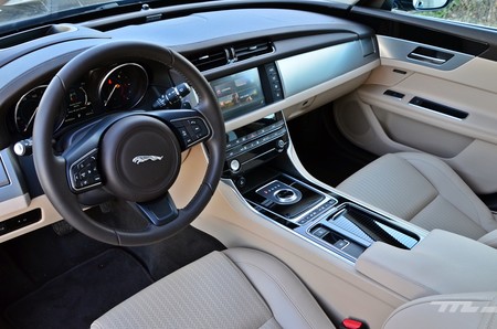 Jaguar Xf 2017 Prueba 017