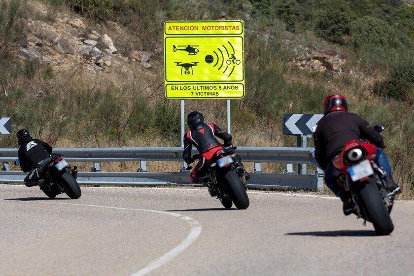 www.motorpasionmoto.com
