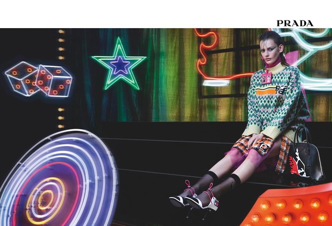 prada neon lights 2018