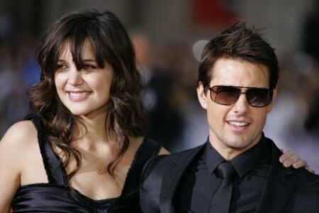 Tom Cruise se gasta 4200 euros en papel de regalo