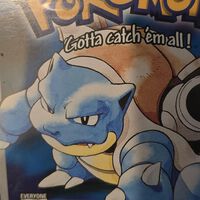 Encontró una versión nueva y sin abrir de Pokémon Blue y cuando pensó que eso era todo, descubrió un error que la hace más valiosa