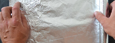 Por qué un lado del papel de aluminio es mate y el otro brillante y por qué no importa en absoluto 