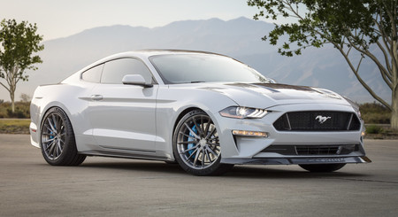 ¿Listo para soñar? El Ford Mustang Lithium es un excitante coche eléctrico con 900 CV y ¡cambio manual!