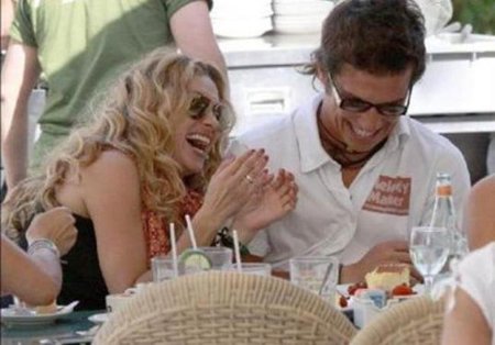 Paulina Rubio y Colate, ¿sólo habrá un rubio mal criado?