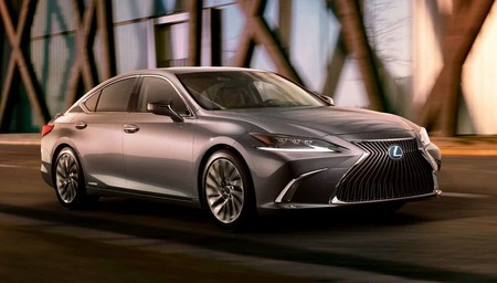 Así de interesante luce el nuevo Lexus ES... pero aún es un misterio si llegará o no a Europa