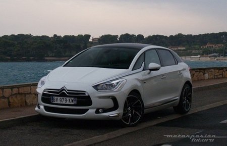 Citroen-DS5-HYbrid4-presentacion-05