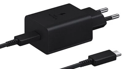 El cargador y el cable