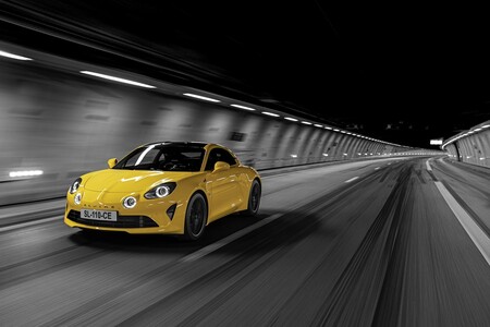 Luca de Meo, CEO de Renault, quiere convertir Alpine en una suerte de "mini Ferrari"