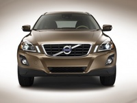Volvo XC60 2.4 D, disponible en 2009 con tracción delantera