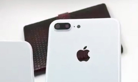 Asoma un presunto iPhone 7 'jet white' y se desata la locura en la red