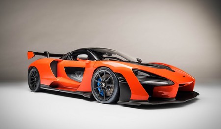 ¡Alucina! Si quieres un McLaren Senna lo puedes tener por 7.675 euros, pero a escala 1:8