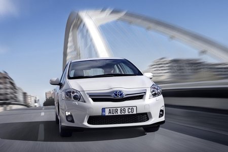 Precios, subvenciones y promociones para el Toyota Auris HSD